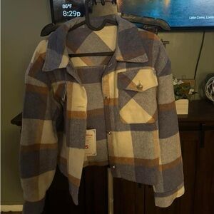 Cropped flannel size small